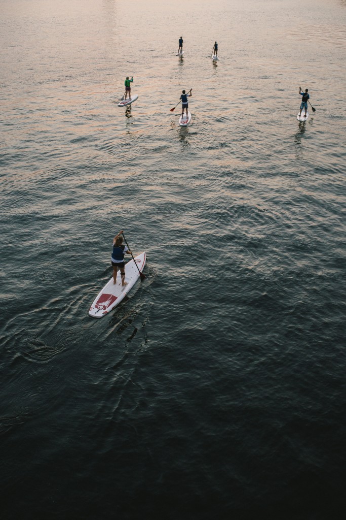 3 Reasons to Try Stand Up Paddleboarding in Osoyoos! Osoyoos Hotels