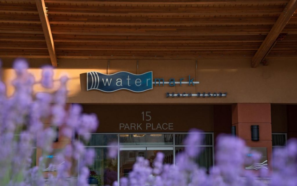Watermark Beach Resort Entryway
